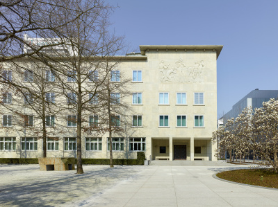 Verwaltungsgebäude Roche, Bau 74 - kleine Darstellung