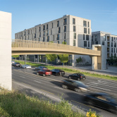 Fussgänger-Fahrradbrücke über di