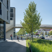 Fussgänger-Fahrradbrücke über di