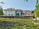 Maison des Enfants, vor dem Umba